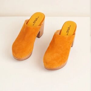 Charlotte Stone Marlo in Yolk